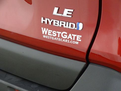 Used 2022 Toyota RAV4 LE image 41