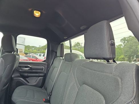 Used 2022 RAM 1500 Big Horn AWD/4WD image 13