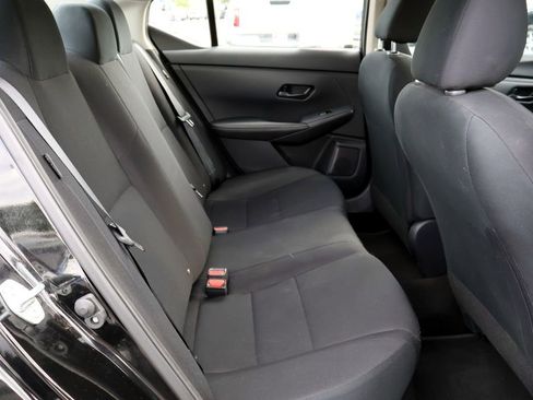 Used 2024 Nissan Sentra S FWD image 21