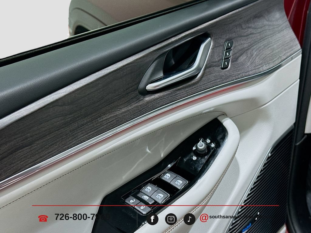 Used 2022 Jeep Grand Cherokee Overland RWD image 19