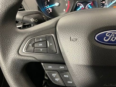 Certified 2019 Ford Escape SE image 24