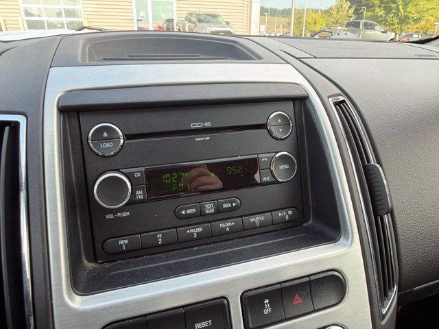 Used 2010 Ford Edge Limited AWD/4WD image 16