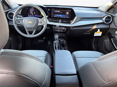 New 2026 Chevrolet Trax LT image 10