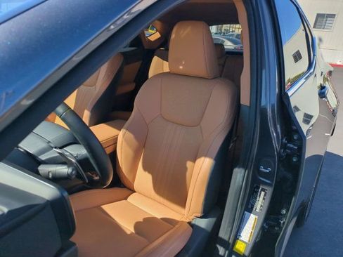 Used 2024 Lexus NX 250 FWD image 12