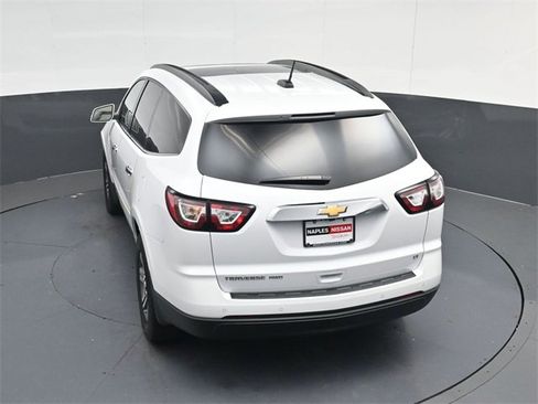 Used 2017 Chevrolet Traverse LT image 46