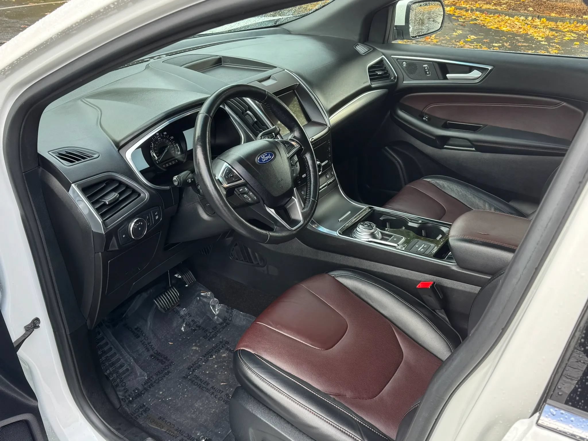 Used 2020 Ford Edge Titanium w/ Equipment Group 301A AWD/4WD image 12