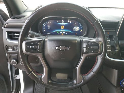 Used 2022 Chevrolet Suburban RST w/ Luxury Package image 65