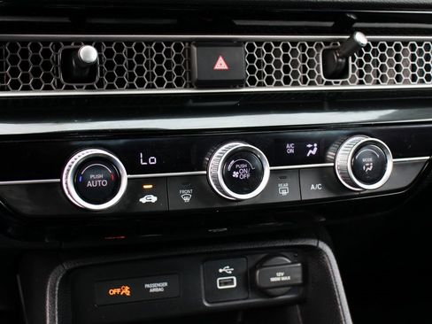 Used 2024 Honda Civic Sport image 28