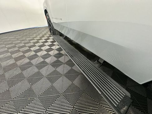 New 2026 Jeep Grand Wagoneer Summit image 22