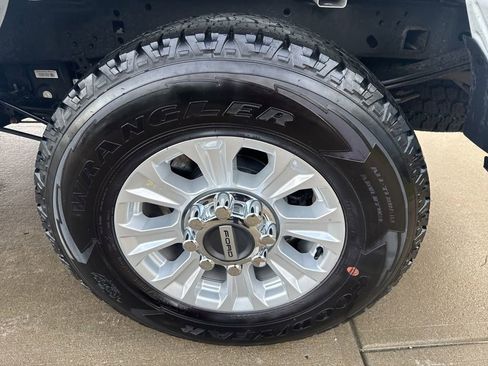 Used 2022 Ford F250 XLT image 52