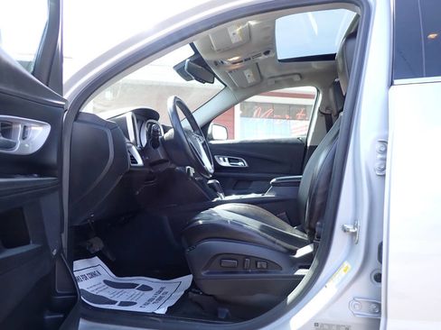 Used 2017 Chevrolet Equinox Premier w/ Enhanced Convenience Package image 7