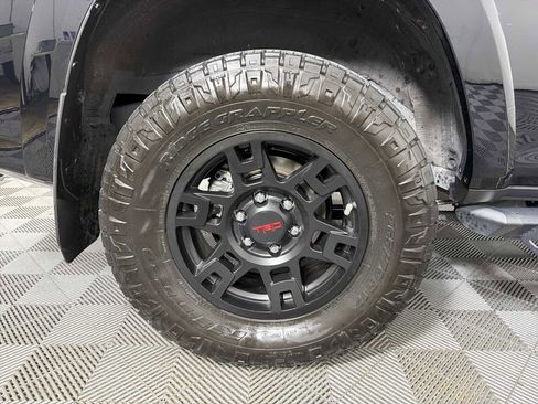 Used 2023 Toyota 4Runner SR5 Premium w/ Moonroof Package image 15