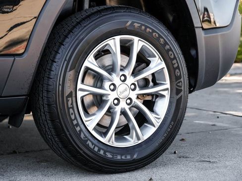 Used 2022 Jeep Cherokee Latitude Lux image 69