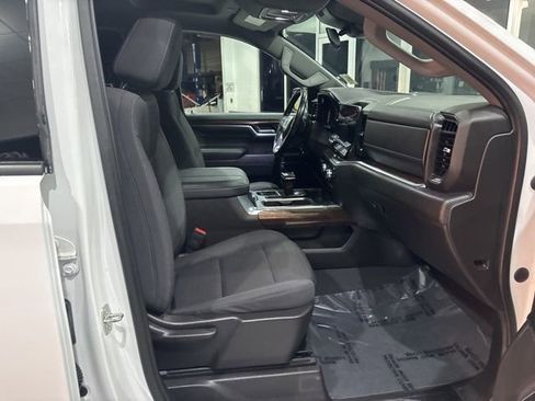 Used 2023 GMC Sierra 1500 Elevation w/ X31 Off-Road Package image 32