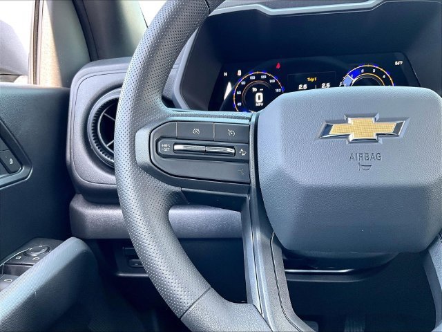 New 2026 Chevrolet Colorado W/T w/ WT Custom Package AWD/4WD image 19