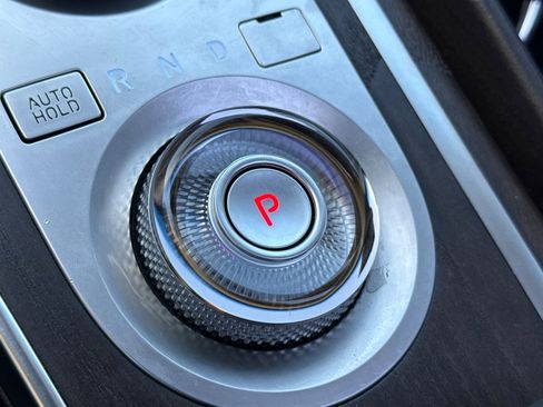 Used 2023 Genesis GV80 3.5T w/ Advanced Package image 19