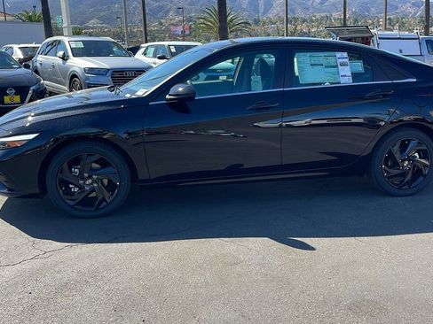 New 2026 Hyundai Elantra SEL Sport image 12