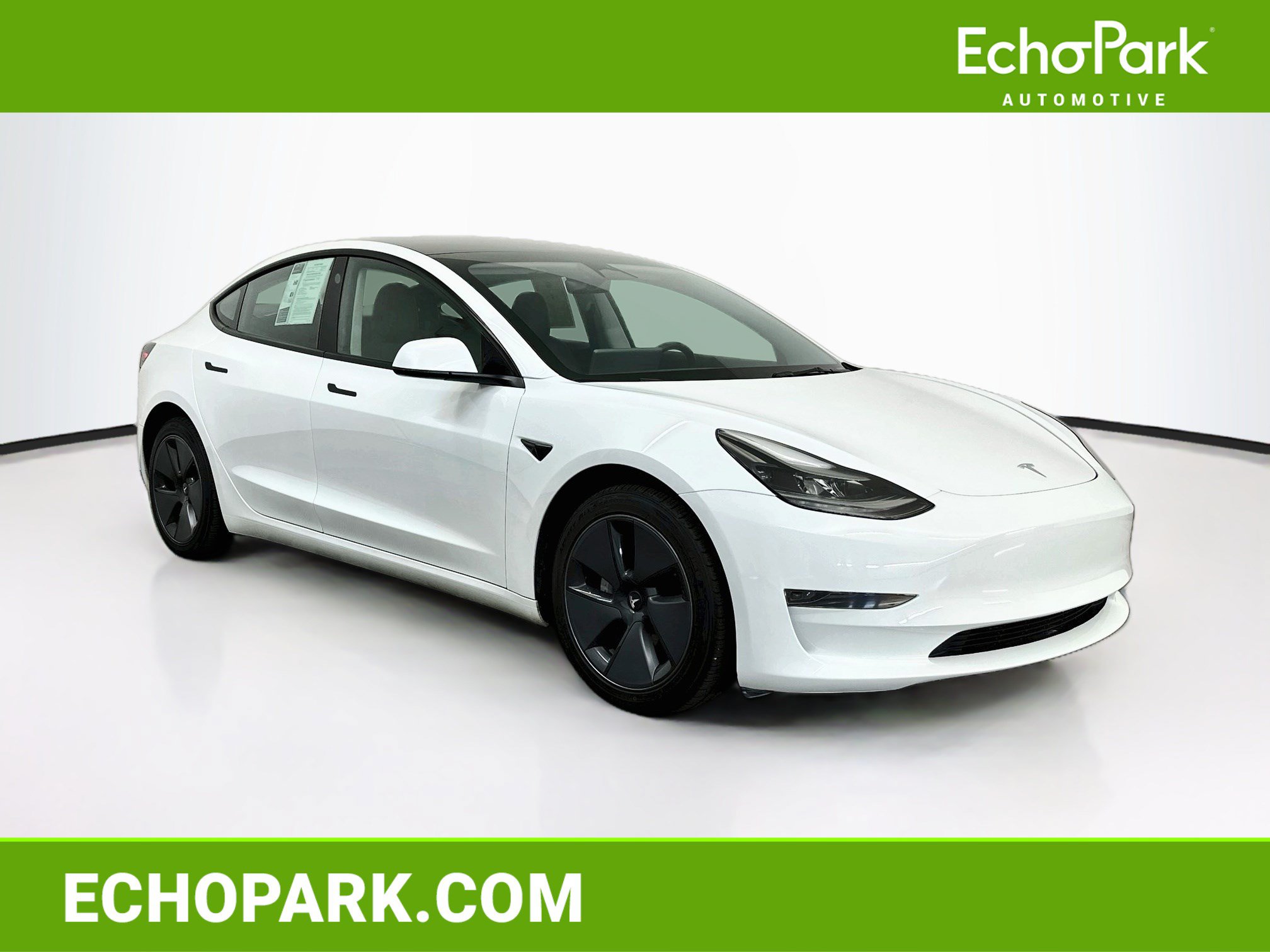 Used 2023 Tesla Model 3 Standard Range RWD image 1