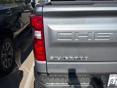 Used 2026 Chevrolet Silverado 1500 Custom AWD/4WD image 11