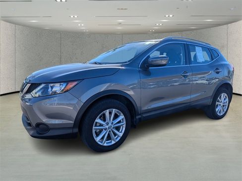 Used 2018 Nissan Rogue Sport SV image 7