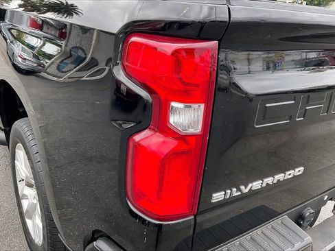 Used 2021 Chevrolet Silverado 1500 Custom w/ Safety Confidence Package image 30