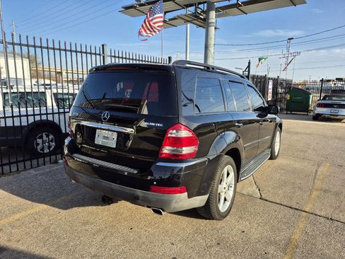 Used 2009 Mercedes-Benz GL 320 BlueTEC 4MATIC image 9