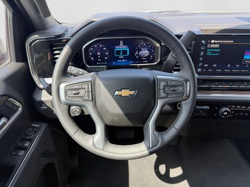 Used 2026 Chevrolet Silverado 1500 LT RWD image 23