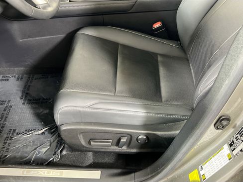 Used 2022 Lexus RX 350 AWD w/ Premium Package image 18