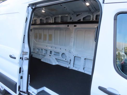 Used 2018 Ford Transit 350 148 High Roof Extended RWD image 22