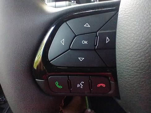 Used 2021 Jeep Renegade Latitude image 25