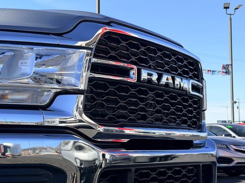 Used 2024 RAM 2500 Tradesman w/ Chrome Appearance Group image 41