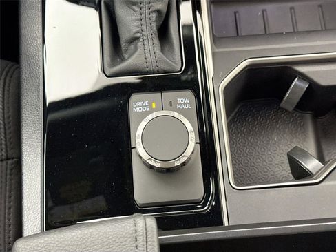 New 2026 Toyota Tundra SR5 image 27