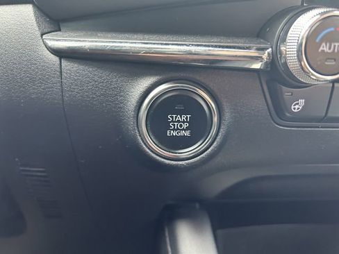 Used 2022 MAZDA MAZDA3 s AWD/4WD image 17