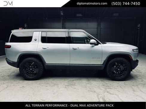 Used 2024 Rivian R1S Adventure AWD/4WD image 8
