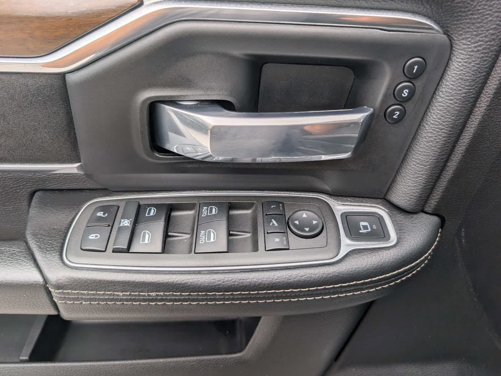 Used 2022 RAM 2500 Laramie AWD/4WD image 21