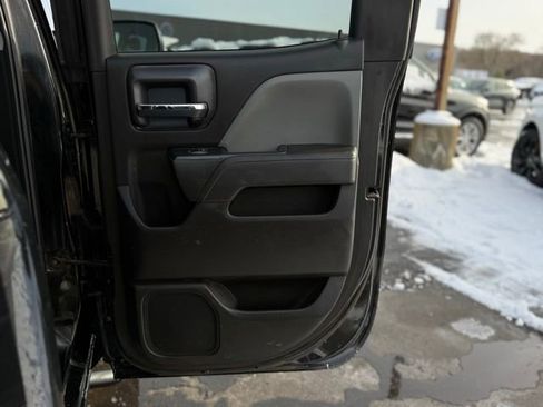 Used 2018 Chevrolet Silverado 1500 W/T image 18