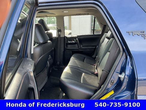 Used 2022 Toyota 4Runner TRD Off-Road Premium w/ Moonroof Package AWD/4WD image 29