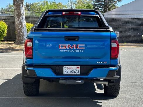 Used 2024 GMC Canyon AT4 w/ AT4 Premium Package image 5