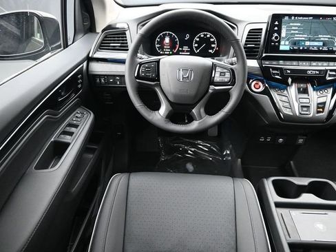 New 2026 Honda Odyssey Elite image 9