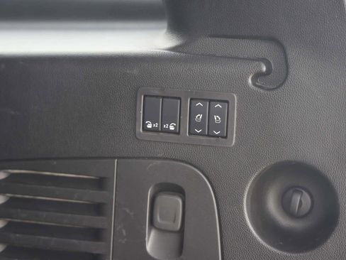 Used 2018 Chevrolet Suburban Premier w/ Max Trailering Package image 27