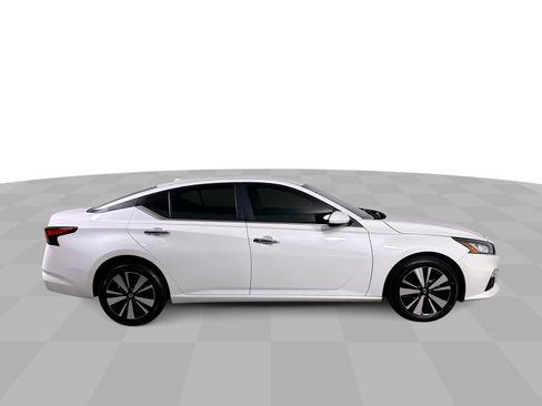Used 2022 Nissan Altima 2.5 SV image 45