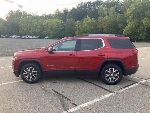 Used 2023 GMC Acadia SLT image 8