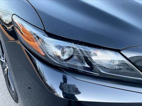 Used 2023 Toyota Camry SE image 26