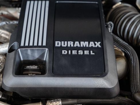 Used 2023 GMC Sierra 1500 AT4 w/ AT4 Premium Package image 28