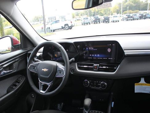 New 2026 Chevrolet TrailBlazer LT w/ Convenience Package image 12