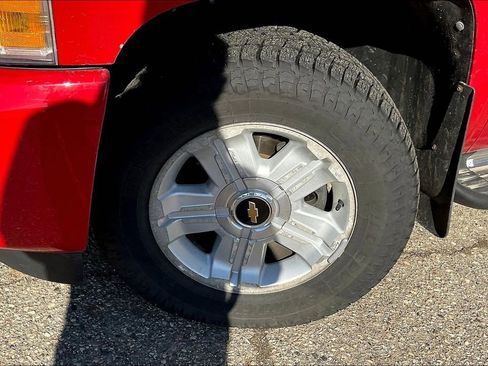 Used 2010 Chevrolet Silverado 1500 LT w/ Power Pack Plus image 4