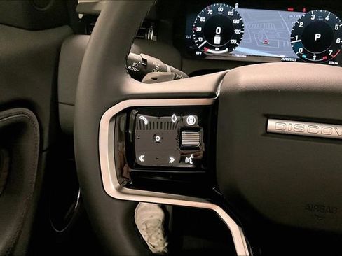 Certified 2025 Land Rover Discovery Sport S image 20