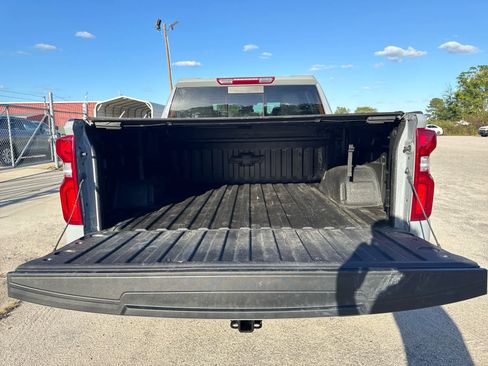 Used 2025 Chevrolet Silverado 1500 RST w/ Convenience Package II image 13