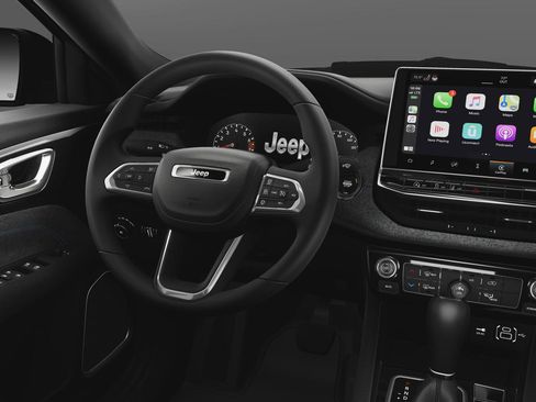 New 2026 Jeep Compass Latitude image 9