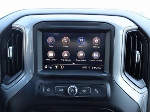 Used 2021 Chevrolet Silverado 1500 Custom Trail Boss w/ Safety Confidence Package image 9